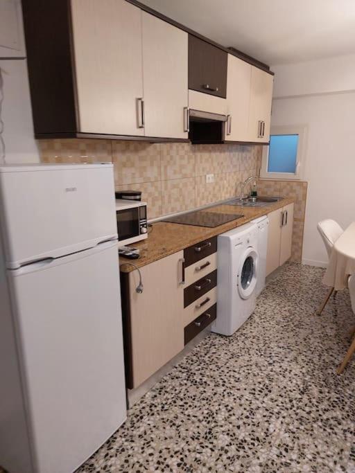Piso Centro Torreblanca Apartment ภายนอก รูปภาพ