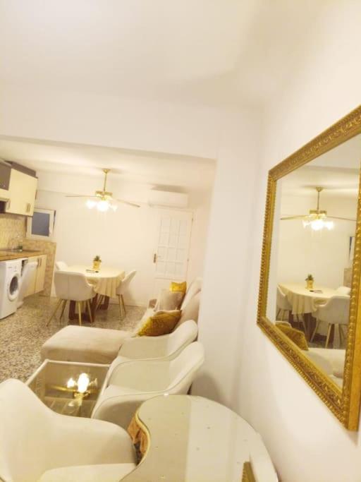 Piso Centro Torreblanca Apartment ภายนอก รูปภาพ